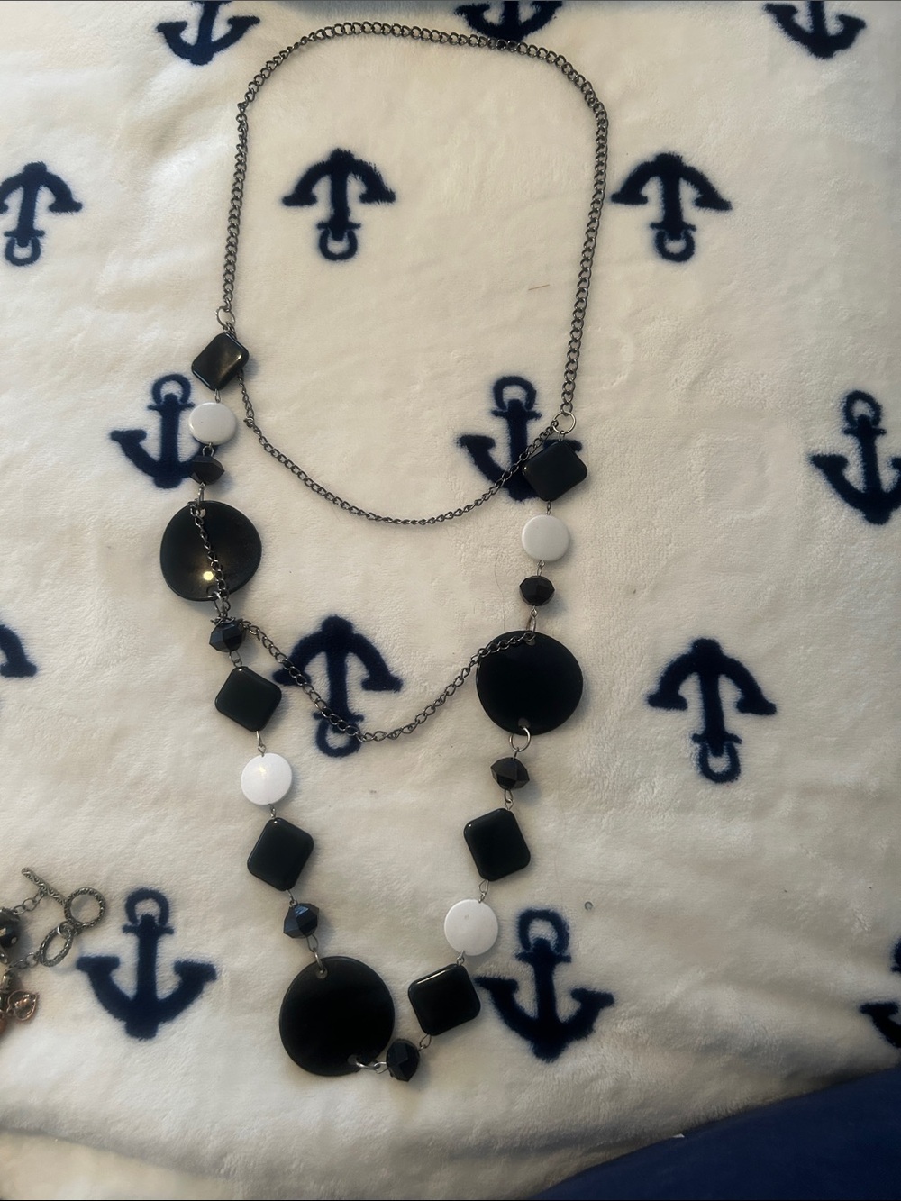 Black & White Disc and Square Long Necklace - Women's Fashion Jewelry